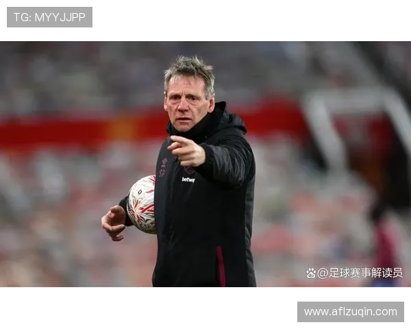 朴茨茅斯足球俱乐部历史沿革及其在英格兰足球的影响力探析