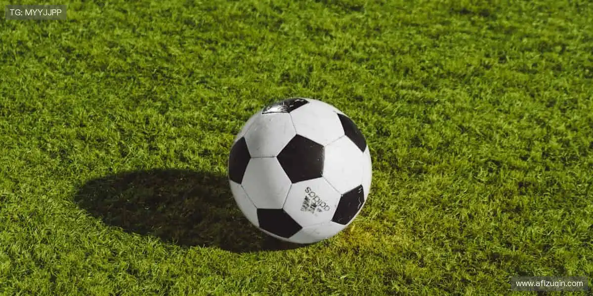 从赛场到生活,热爱不止!🎯 个性周边,让运动精神融入日常!